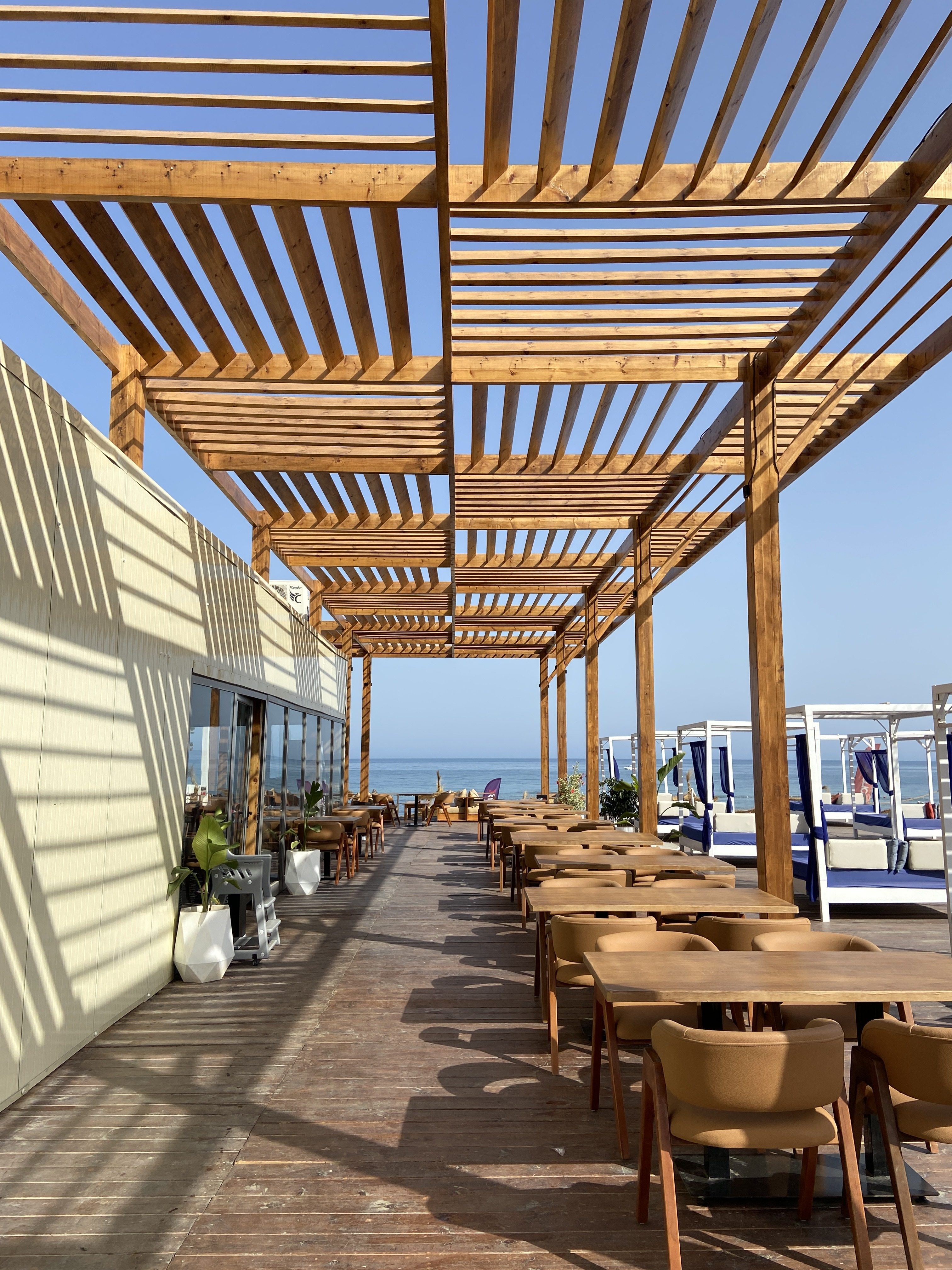 Chams Beach Club, projet commercial par 1161 Studio à Alger