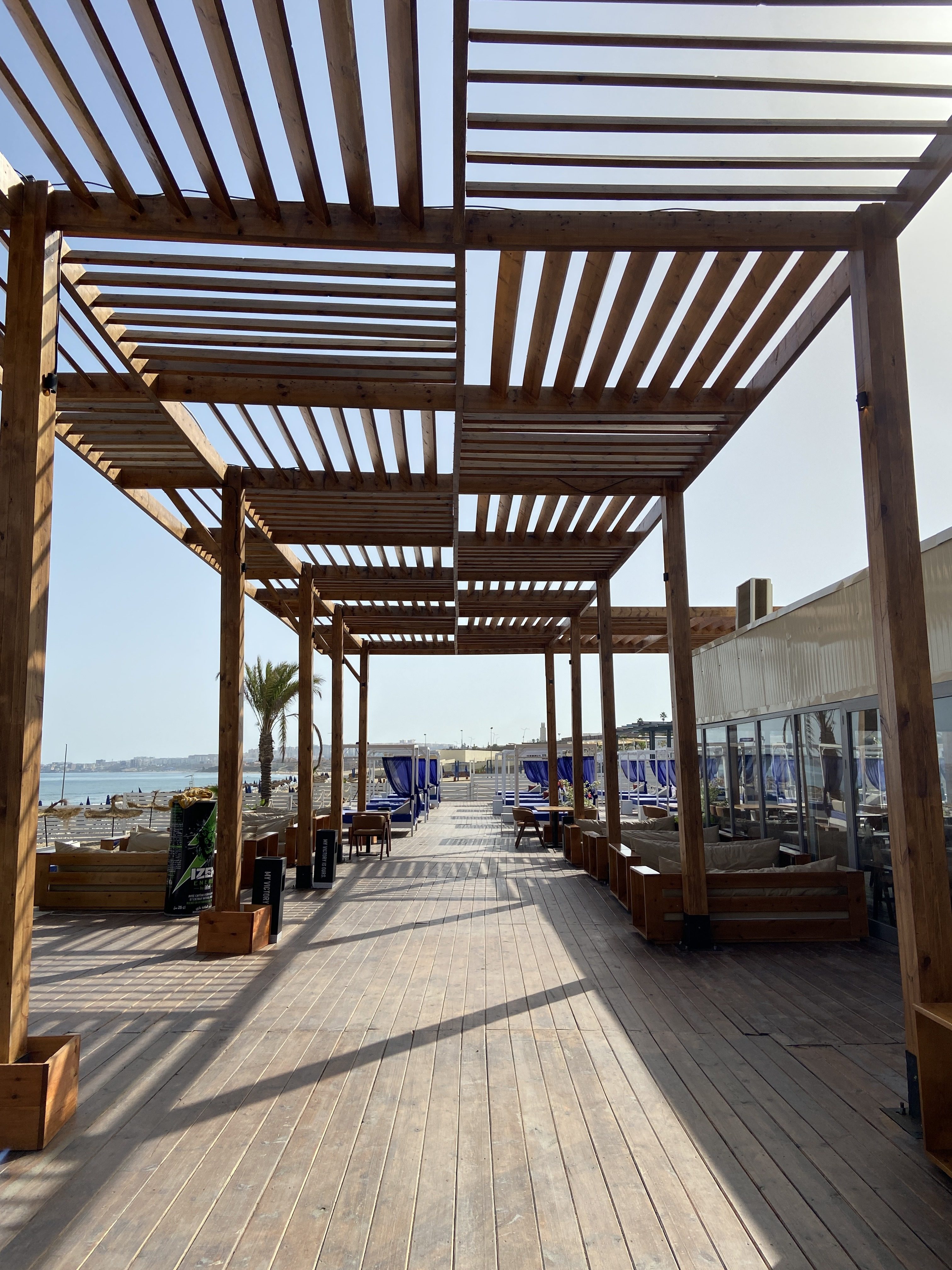 Chams Beach Club, projet commercial par 1161 Studio à Alger — vue 4